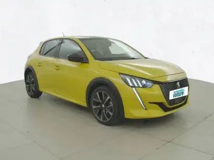 Photo 44 Peugeot 208  PureTech 100 S&S EAT8