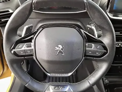 Photo 8 Peugeot 208  PureTech 100 S&S EAT8