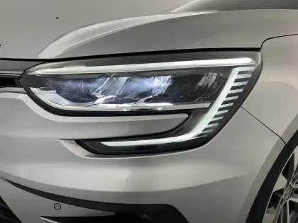 Photo 23 Renault Megane  IV Berline Blue dCi 115 EDC