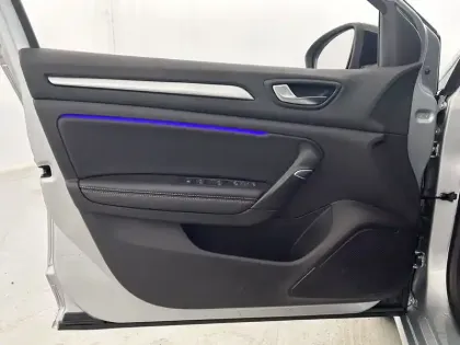 Photo 20 Renault Megane  IV Berline Blue dCi 115 EDC