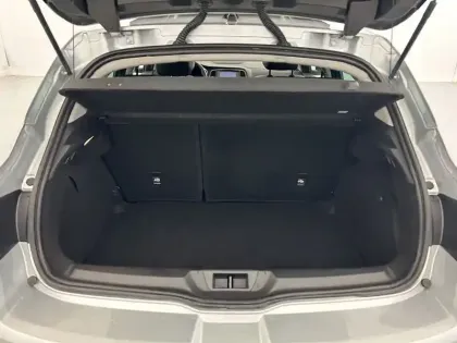 Photo 21 Renault Megane  IV Berline Blue dCi 115 EDC