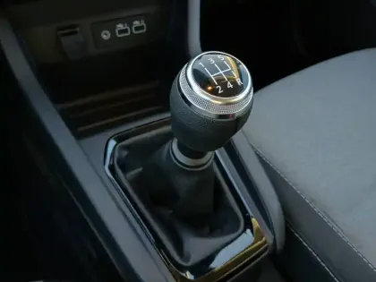 Photo 11 Renault Clio  SCe 65