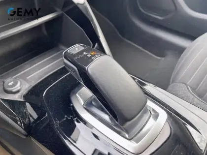 Photo 7 Peugeot 208  Electrique 50 kWh 136ch