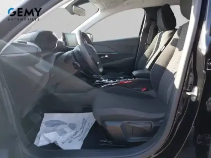 Photo 25 Peugeot 208  Electrique 50 kWh 136ch