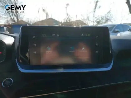 Photo 31 Peugeot 208  Electrique 50 kWh 136ch