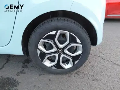 Photo 10 Renault Twingo  III E-Tech