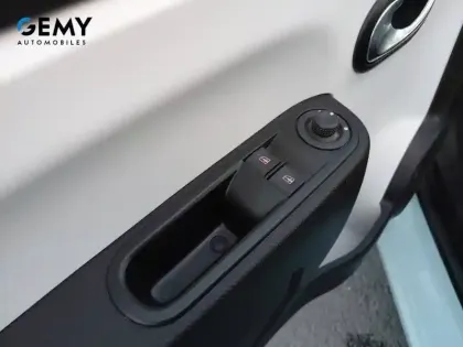 Photo 11 Renault Twingo  III E-Tech