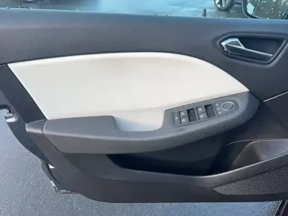 Photo 10 Renault Clio  TCe 90 - 21N