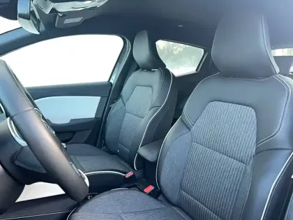 Photo 8 Renault Clio  TCe 90 - 21N