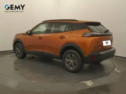 Photo 68 Peugeot 2008  PureTech 100 S&S BVM6