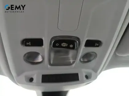 Photo 53 Peugeot 2008  PureTech 100 S&S BVM6