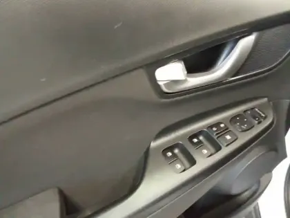 Photo 20 Hyundai Kona  Hybrid 141