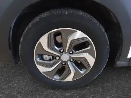 Photo 13 Hyundai Kona  Hybrid 141