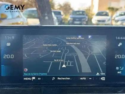 Photo 16 Peugeot 2008  PureTech 130 S&S EAT8