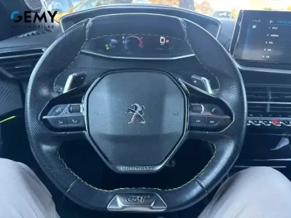 Photo 11 Peugeot 2008  PureTech 130 S&S EAT8