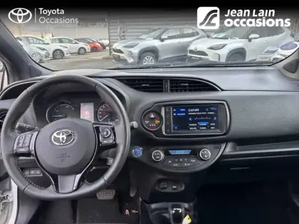 Photo 17 Toyota Yaris  Hybride 100h