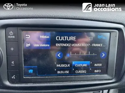Photo 15 Toyota Yaris  Hybride 100h