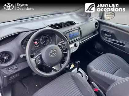 Photo 10 Toyota Yaris  Hybride 100h