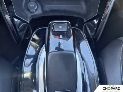 Photo 17 Peugeot 2008  PureTech 130 S&S EAT8