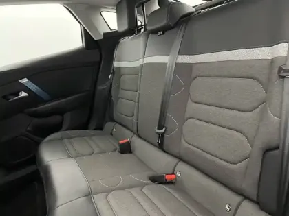 Photo 47 Citroën C4 e- 136 ch Automatique