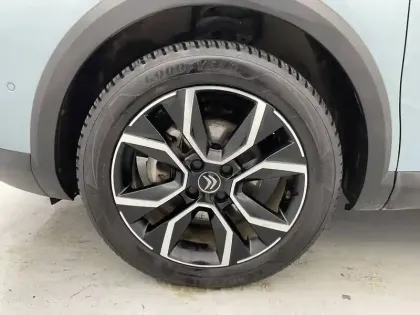 Photo 49 Citroën C4 e- 136 ch Automatique