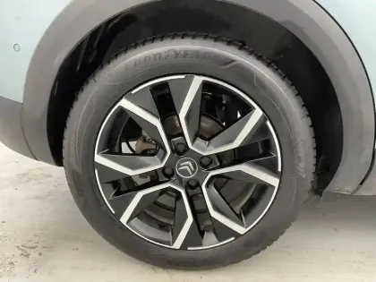 Photo 51 Citroën C4 e- 136 ch Automatique