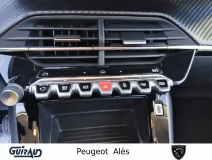 Photo 16 Peugeot 208  PureTech 100 S&S BVM6