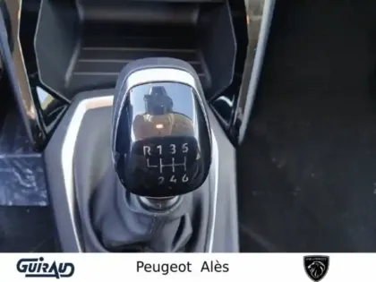 Photo 13 Peugeot 208  PureTech 100 S&S BVM6