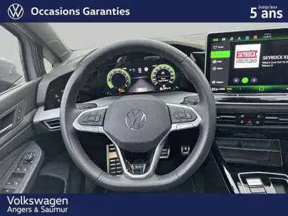 Photo 15 Volkswagen Golf  1.5 eTSI EVO2 150 DSG7