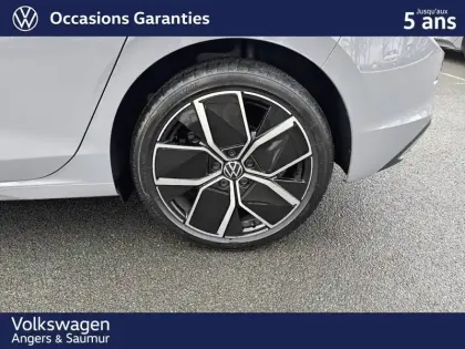 Photo 9 Volkswagen Golf  1.5 eTSI EVO2 150 DSG7