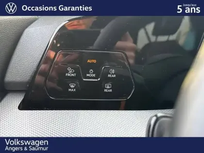 Photo 19 Volkswagen Golf  1.5 eTSI EVO2 150 DSG7