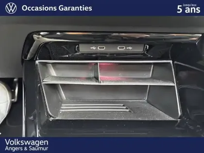 Photo 32 Volkswagen Golf  1.5 eTSI EVO2 150 DSG7