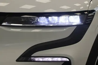 Photo 33 Renault Megane  E-Tech EV60 130ch optimum charge