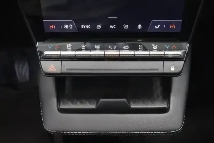 Photo 24 Renault Megane  E-Tech EV60 130ch optimum charge