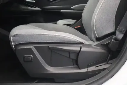 Photo 26 Renault Megane  E-Tech EV60 130ch optimum charge