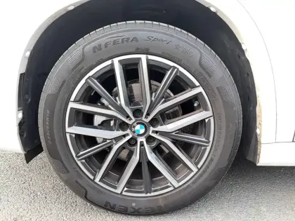 Photo 17 BMW X1  sDrive 18i 136ch DKG7