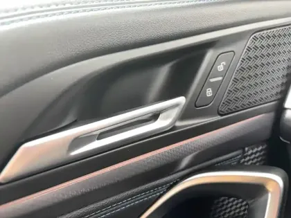 Photo 33 BMW X1  sDrive 18i 136ch DKG7