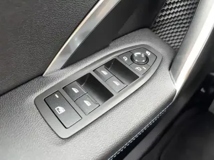 Photo 32 BMW X1  sDrive 18i 136ch DKG7