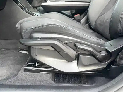 Photo 27 BMW X1  sDrive 18i 136ch DKG7