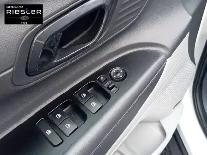 Photo 11 Hyundai Bayon  1.0 T-GDi 100 DCT-7 Hybrid 48V