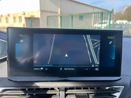 Photo 36 Peugeot 3008  Hybrid 225 e-EAT8