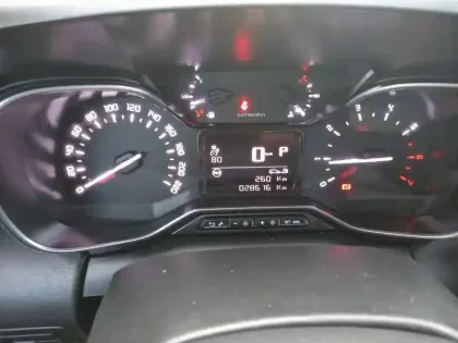 Photo 9 Citroën C3 Aircross  PureTech 130 S&S EAT6