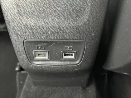 Photo 47 Peugeot 208  PureTech 100 S&S BVM6