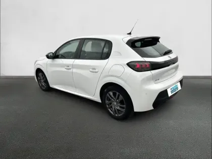 Photo 66 Peugeot 208  PureTech 75 S&S BVM5