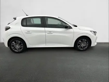 Photo 63 Peugeot 208  PureTech 75 S&S BVM5
