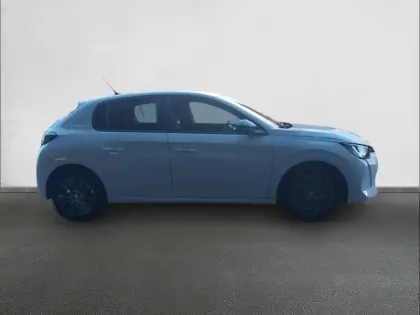 Photo 43 Peugeot 208  PureTech 75 S&S BVM5