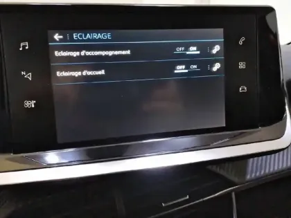 Photo 22 Peugeot 208  PureTech 100 S&S BVM6