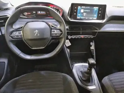 Photo 7 Peugeot 208  PureTech 100 S&S BVM6