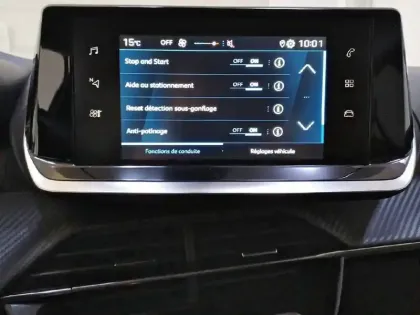 Photo 20 Peugeot 208  PureTech 100 S&S BVM6