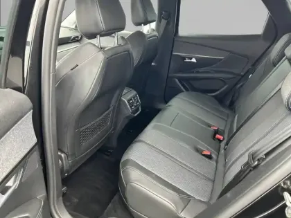 Photo 42 Peugeot 3008  Hybrid 225 e-EAT8